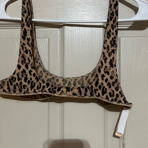 SKIMS Leopard Print Bra - Picture 2 of 2